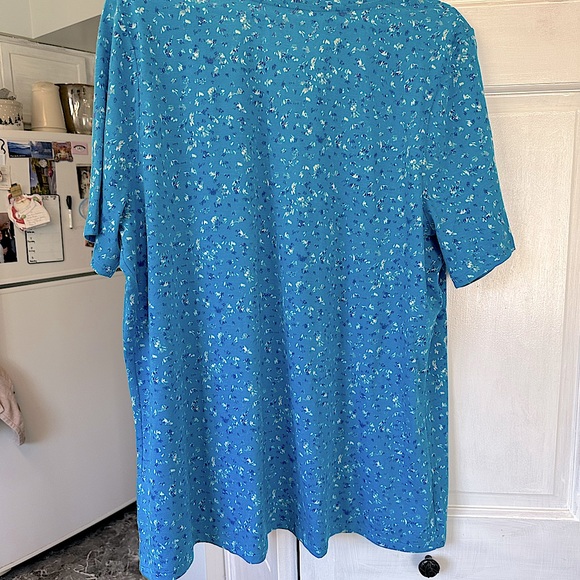 Lane Bryant blue v-neck tee -18/20 - Picture 5 of 7